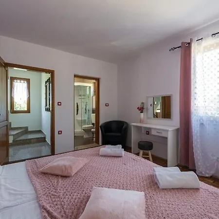 With Big Garden And Large Pool Near Villa